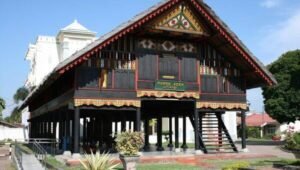 Rumah Aceh Rumah Krong Bade
