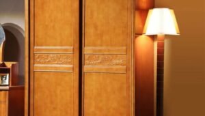 Model Lemari Pakaian Kayu Minimalis