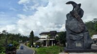 Patung Biawak di Wonosobo Jadi Magnet Wisata, 2 Ribu Pengunjung Sehari