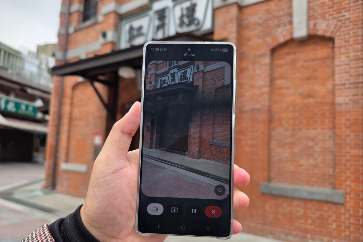 Galaxy S25 Gemini Live: Dari Museum hingga Bubble Tea, Semua Fitur Terungkap