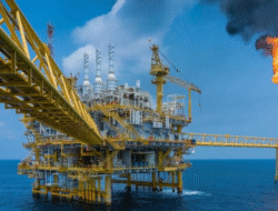 Harga Minyak Turun Imbas Persediaan AS Meningkat